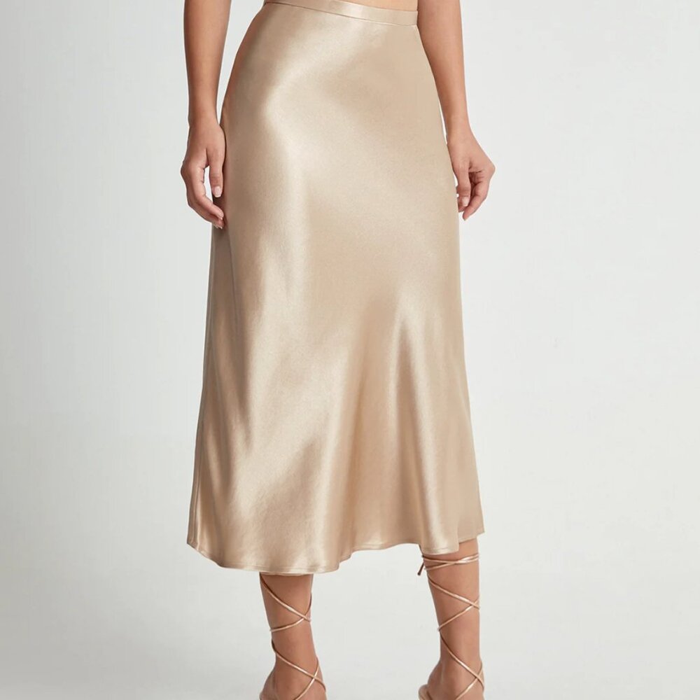 Commense High Waisted Satin Flowy Midi Skirt Size M in Apricot